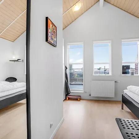 Three-bedroom In Ulfborg