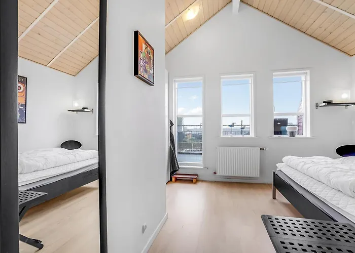 Three-bedroom In Ulfborg